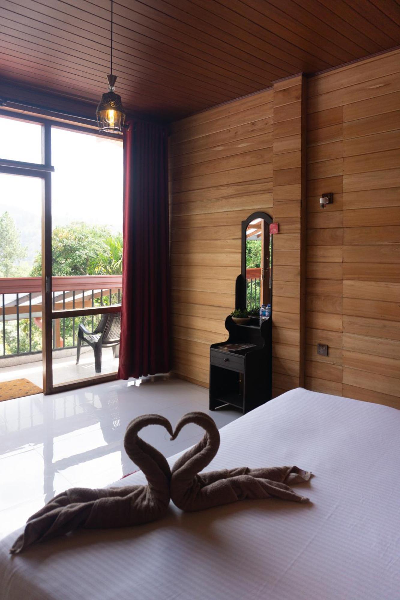 Refresh Inn Ella Zewnętrze zdjęcie